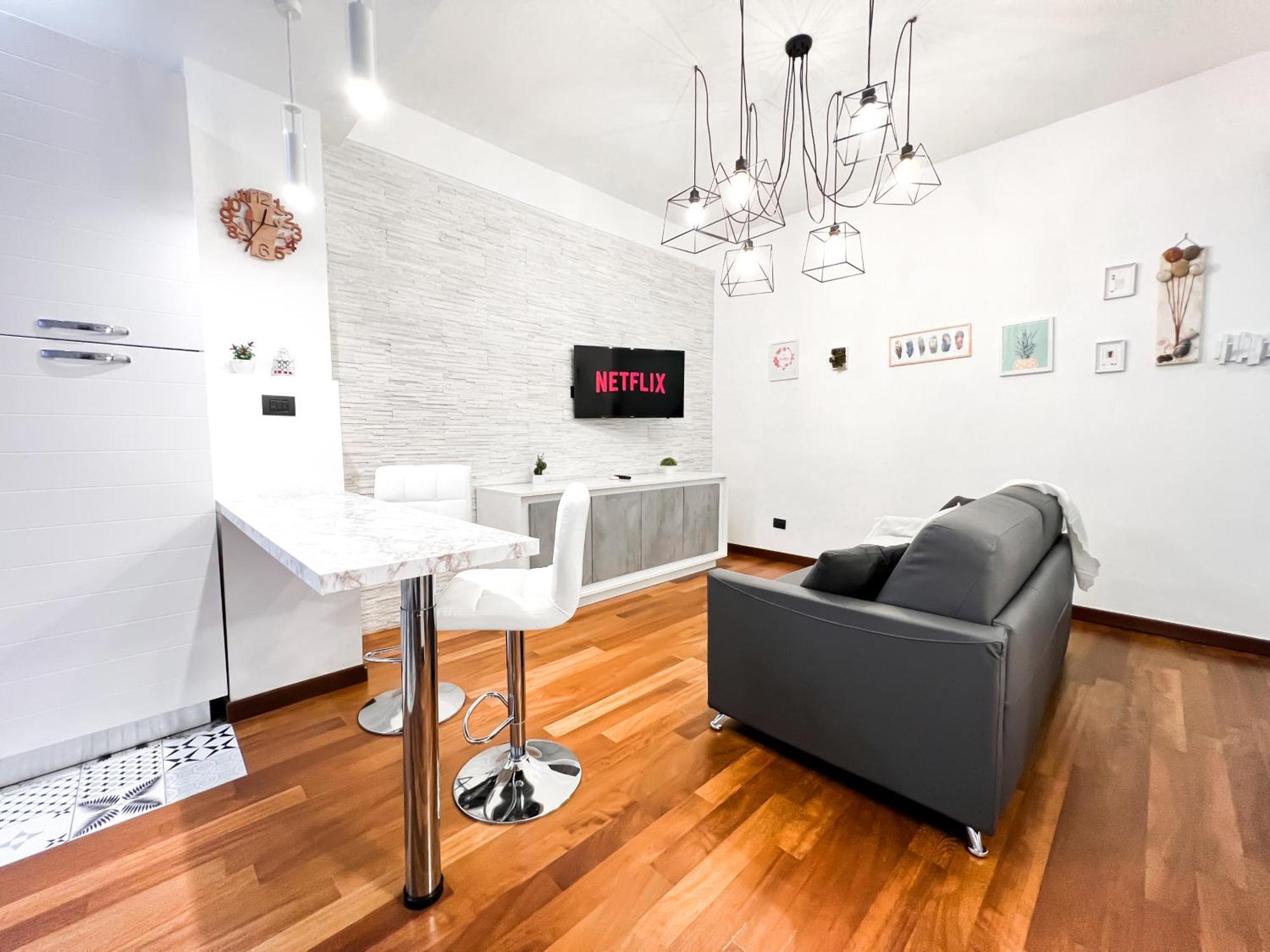 Unique House - 3 Bedrooms & 2 Bathrooms With 4 Beds - 100 Meters To The Metro A Rom Eksteriør billede
